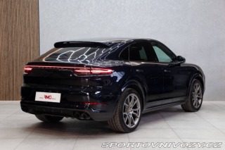 Porsche Cayenne  2022