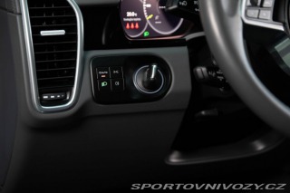 Porsche Cayenne  2022