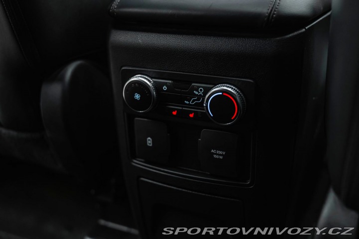 Ford Ostatní modely Explorer Platinum Plug-in-Hybrid 4 2022