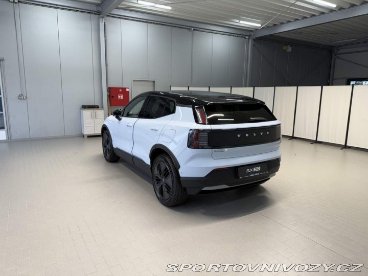 Volvo EX30 Twin Motor Performance Ul 2025