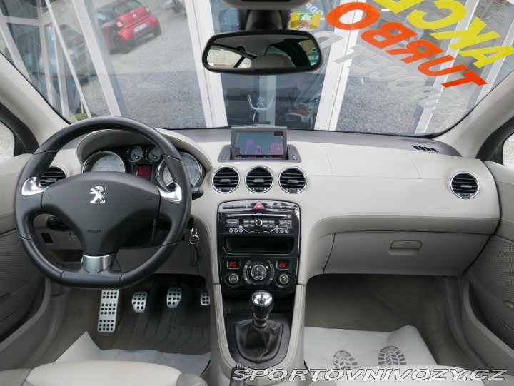 Peugeot 308 CC 1,6THP 200-PS REZERVAC 2012