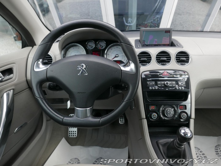 Peugeot 308 CC 1,6THP 200-PS REZERVAC 2012