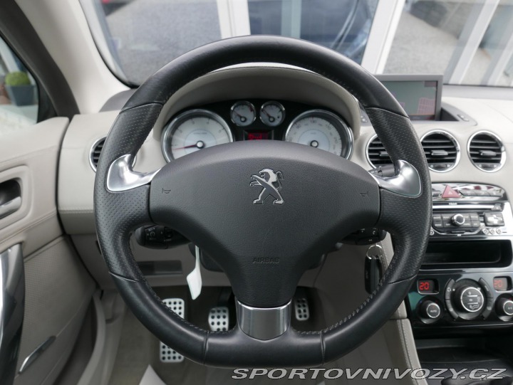 Peugeot 308 CC 1,6THP 200-PS REZERVAC 2012