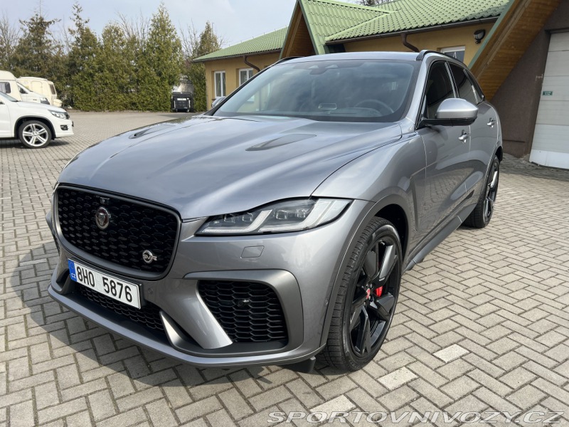 Jaguar F-Pace 