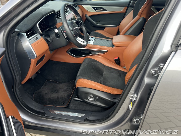 Jaguar F-Pace  2021