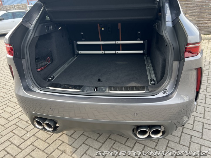 Jaguar F-Pace  2021