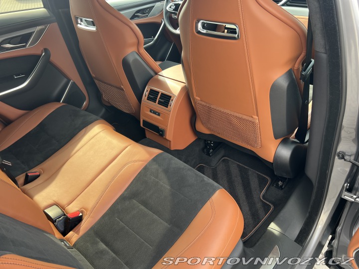 Jaguar F-Pace  2021