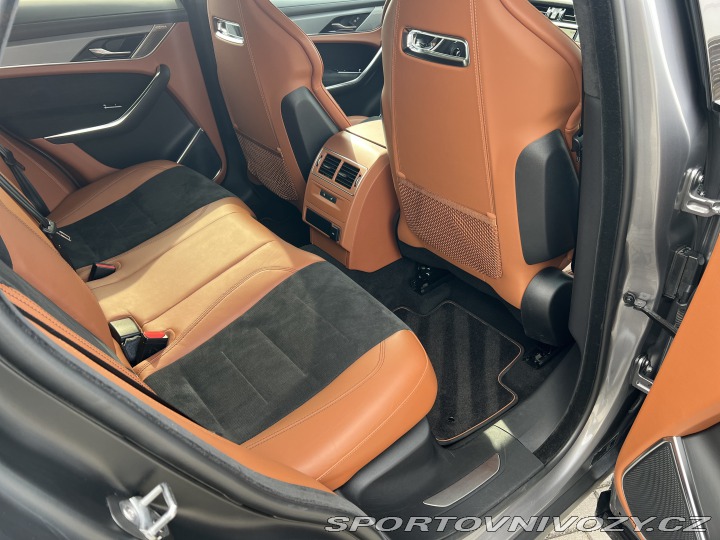 Jaguar F-Pace  2021