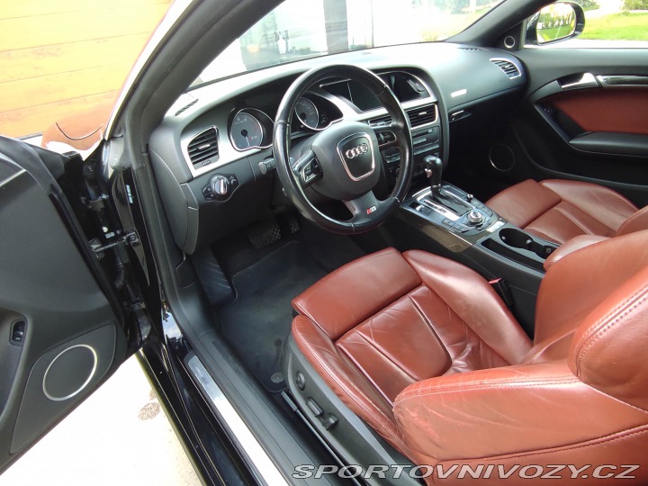 Audi S5 4,2 FSI V8 2008