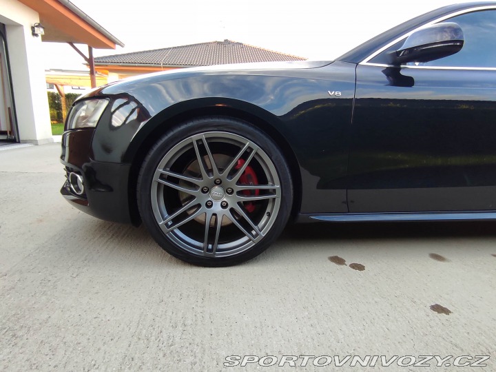 Audi S5 4,2 FSI V8 2008