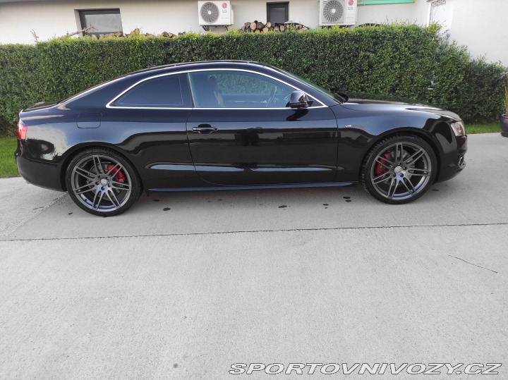 Audi S5 4,2 FSI V8 2008