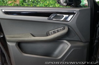 Porsche Macan GTS Chrono Pano PDK Vzduc 2022