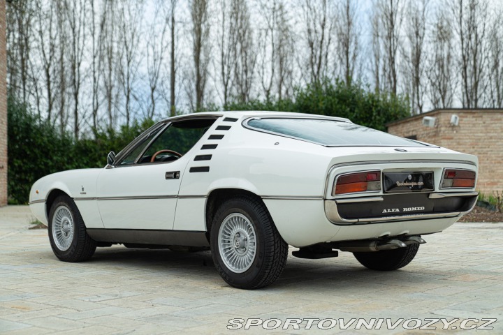 Alfa Romeo Montreal 1972
