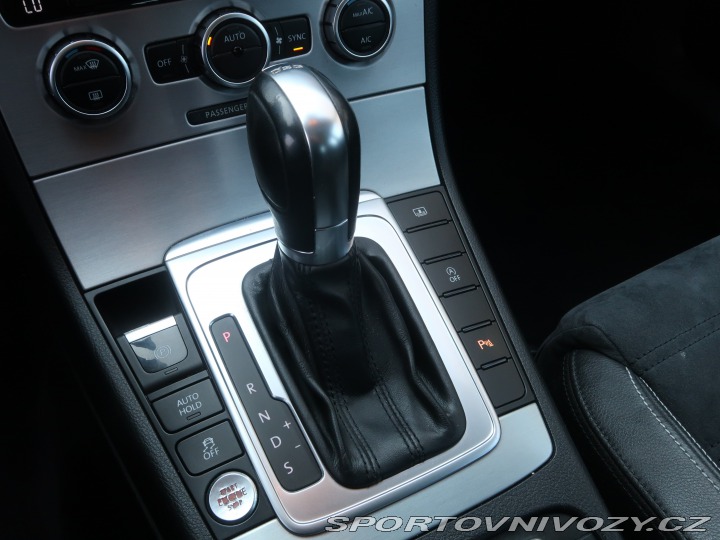 Volkswagen CC Sportline 2.0 TDI 2012