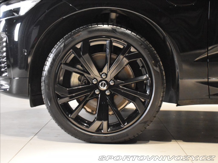 Volvo Ostatní modely XC60 2,0 T6 AWD Black Edition 2024