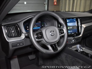 Volvo Ostatní modely XC60 2,0 T6 AWD Black Edition 2024