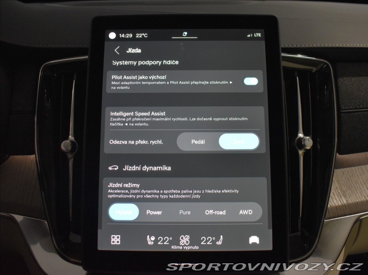 Volvo Ostatní modely XC90 2,0 T8 AWD Plugin Ultra 2025