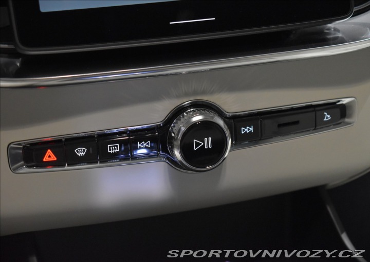 Volvo Ostatní modely XC90 2,0 T8 AWD Plugin Ultra 2025