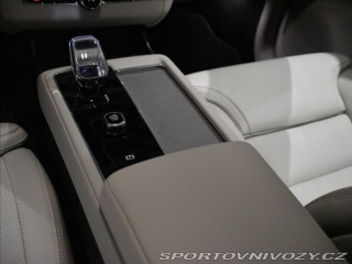 Volvo Ostatní modely XC90 2,0 T8 AWD Plugin  Ultra 2025