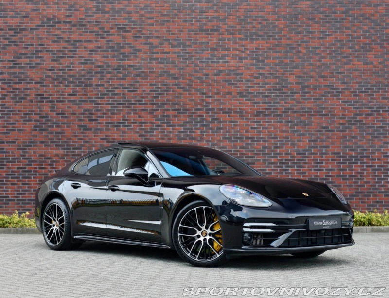 Porsche Panamera Turbo S *PCCB*Panoráma*Ť