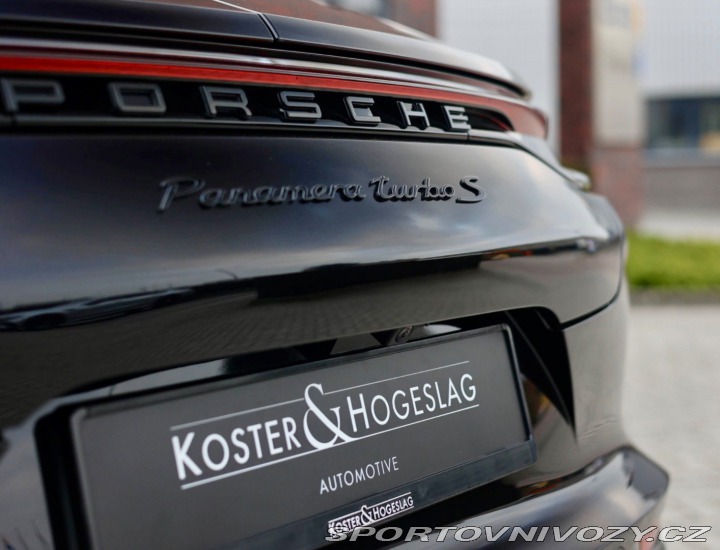 Porsche Panamera Turbo S *PCCB*Panoráma*Ť 2021