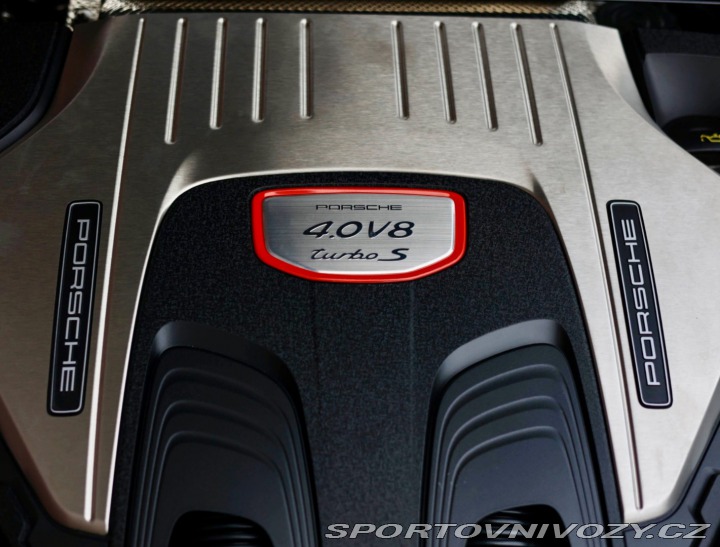 Porsche Panamera Turbo S *PCCB*Panoráma*Ť 2021