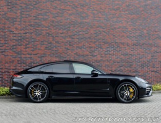 Porsche Panamera Turbo S *PCCB*Panoráma*Ť 2021