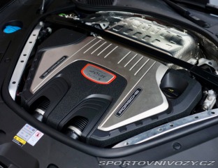 Porsche Panamera Turbo S *PCCB*Panoráma*Ť 2021