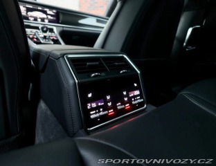 Porsche Panamera Turbo S *PCCB*Panoráma*Ť 2021