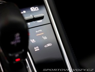Porsche Panamera Turbo S *PCCB*Panoráma*Ť 2021