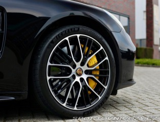 Porsche Panamera Turbo S *PCCB*Panoráma*Ť 2021