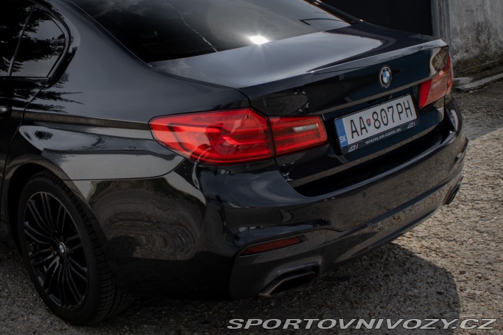 BMW 5 540i xDrive A/T 2018