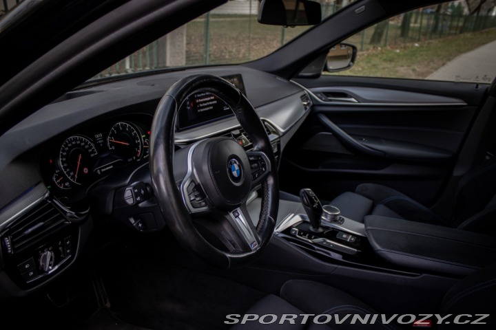 BMW 5 540i xDrive A/T 2018
