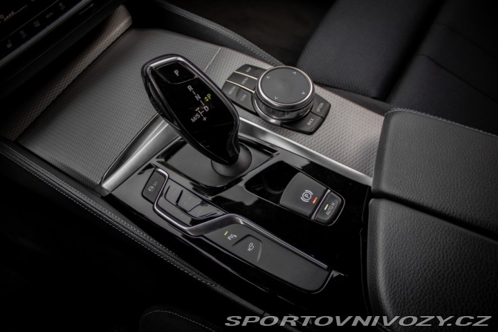 BMW 5 540i xDrive A/T 2018