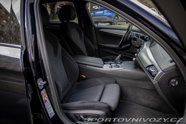 BMW 5 540i xDrive A/T 2018