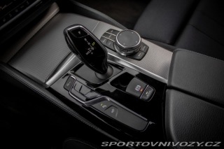 BMW 5 540i xDrive A/T 2018