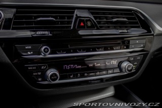 BMW 5 540i xDrive A/T 2018