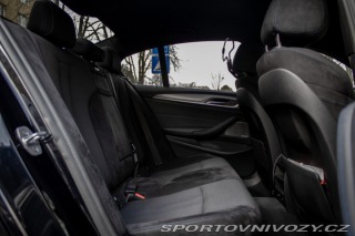 BMW 5 540i xDrive A/T 2018