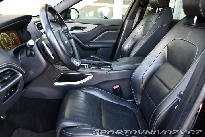 Jaguar F-Pace 30d AWD S PANO TAŽNÉ MERI 2017