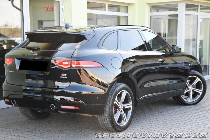 Jaguar F-Pace 30d AWD S PANO TAŽNÉ MERI 2017