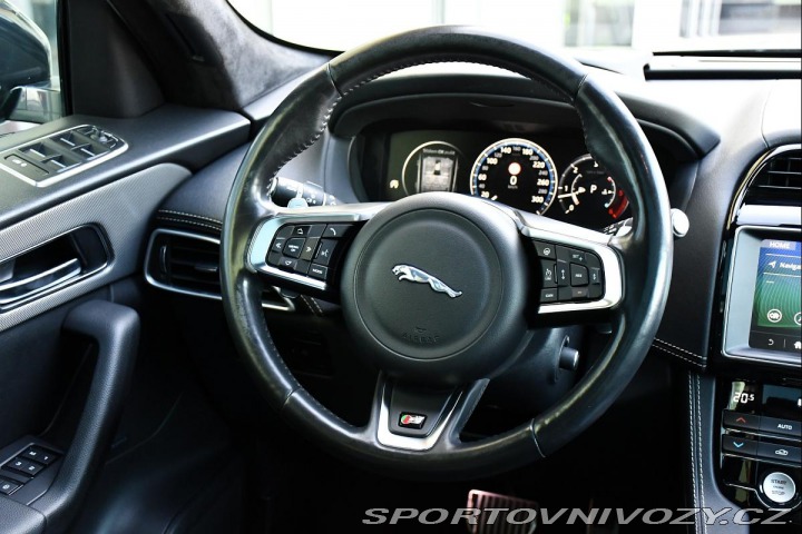 Jaguar F-Pace 30d AWD S PANO TAŽNÉ MERI 2017