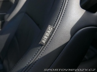 Volkswagen Golf 1,4 TSI Cabrio REZERVACE 2015