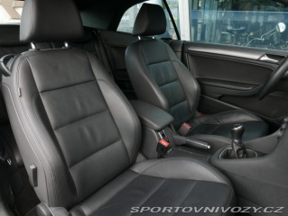 Volkswagen Golf 1,4 TSI Cabrio REZERVACE 2015
