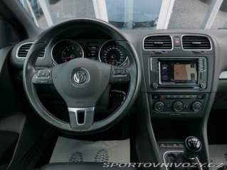 Volkswagen Golf 1,4 TSI Cabrio REZERVACE 2015