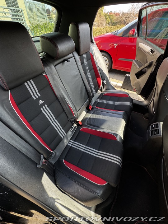 Volkswagen Golf 2011