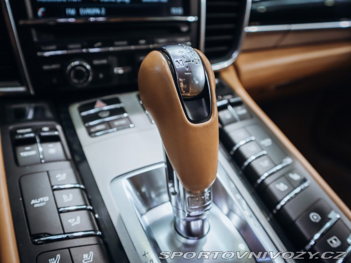 Porsche Panamera 4S L Executive 2014