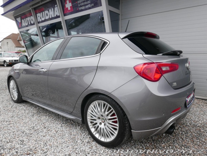 Alfa Romeo Giulietta 1,4 TB Q.V. Line REZERVAC 2012