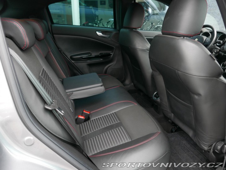 Alfa Romeo Giulietta 1,4 TB Q.V. Line REZERVAC 2012