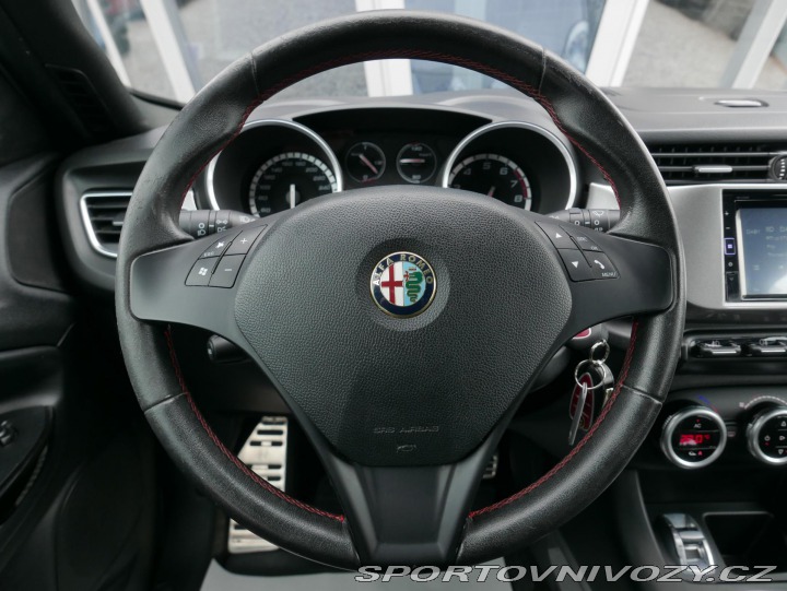 Alfa Romeo Giulietta 1,4 TB Q.V. Line REZERVAC 2012