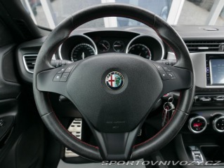Alfa Romeo Giulietta 1,4 TB Q.V. Line REZERVAC 2012